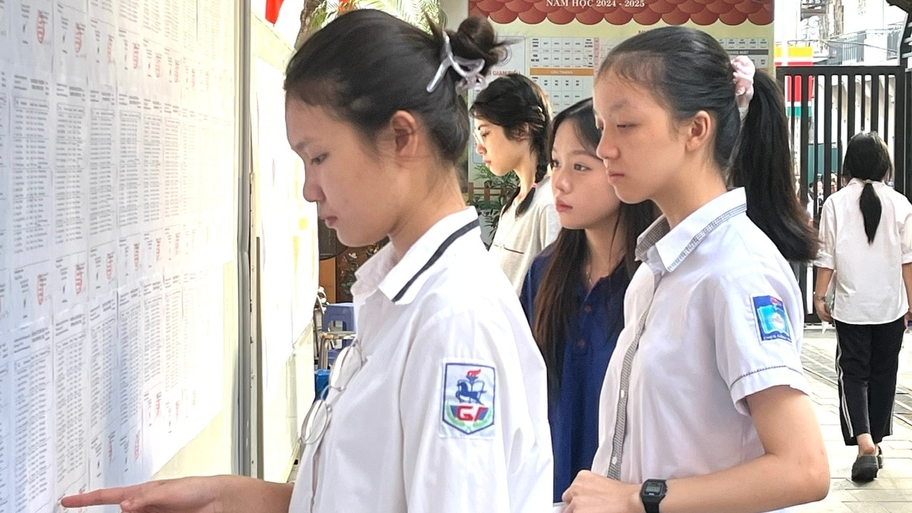 Hà Nội bổ sung gần 7.800 chỉ tiêu lớp 10