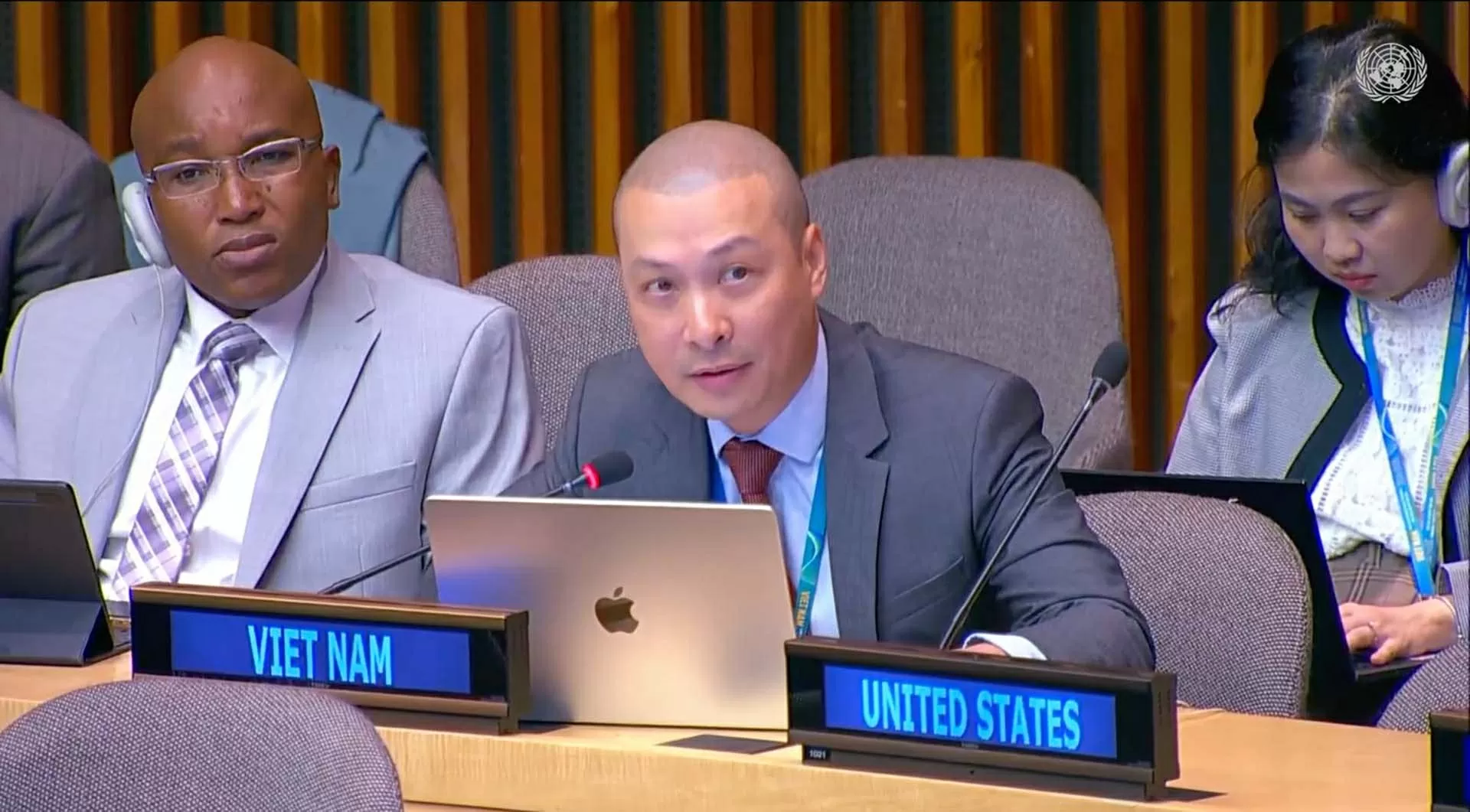 Việt Nam cam kết thúc đẩy hơn nữa bình đẳng giới tại Hội đồng chấp hành UN Women Việt Nam cam kết thúc đẩy hơn nữa bình đẳng giới tại Hội đồng chấp hành UN Women