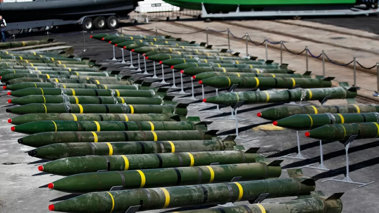 Bản tin ngày 18/6 cho biết dù sản lượng đạn pháo 155mm của Lục quân Mỹ đã tăng gấp 3 lần, từ 14.500 quả lên 40.000 quả mỗi tháng kể từ năm 2022, song vẫn chưa đạt mục tiêu sản xuất 100.000 quả vào tháng 10 tới.(Nguồn: Daily Beast) Bản tin ngày 18/6 cho biết dù sản lượng đạn pháo 155mm của Lục quân Mỹ đã tăng gấp 3 lần, từ 14.500 quả lên 40.000 quả mỗi tháng kể từ năm 2022, song vẫn chưa đạt mục tiêu sản xuất 100.000 quả vào tháng 10 tới.(Nguồn: Daily Beast)