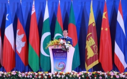 Đẩy mạnh đầu tư cơ sở hạ tầng, tăng cường kết nối logistic khu vực và toàn cầu