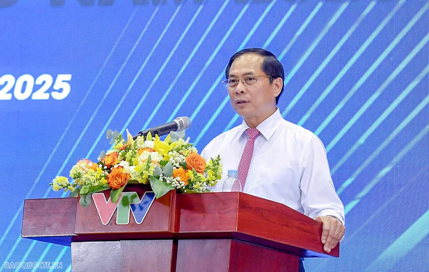 Phó Thủ tướng, Bộ trưởng Ngoại giao Bùi Thanh Sơn: Nhà báo trẻ cần giữ vững 'tâm trong, trí sáng, bút sắc'