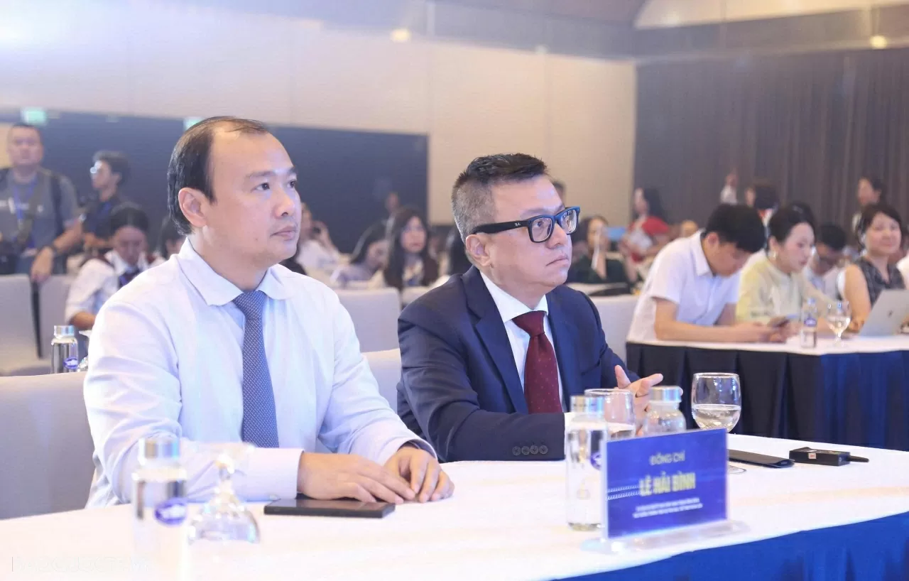 Diễn đàn Báo chí toàn quốc 2025: Các vấn đề ‘nóng’ của báo chí trong kỷ nguyên số Diễn đàn Báo chí toàn quốc 2025: Các vấn đề ‘nóng’ của báo chí trong kỷ nguyên số