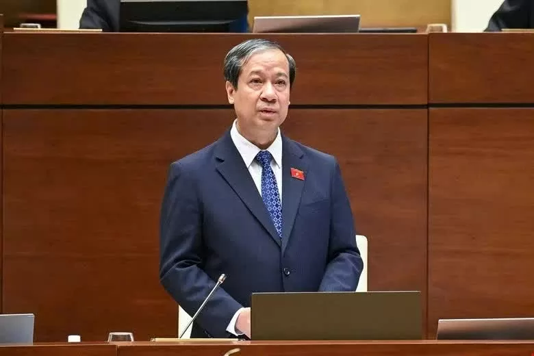 Bộ trưởng Bộ Giáo dục và Đào tạo: Việc dạy thêm, học thêm trang bị kiến thức theo lối cũ sẽ cản trở sự đổi mới