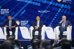 Phó Thủ tướng Lê Thành Long tham dự phiên khai mạc Diễn đàn kinh tế quốc tế Saint Petersburg lần thứ 28