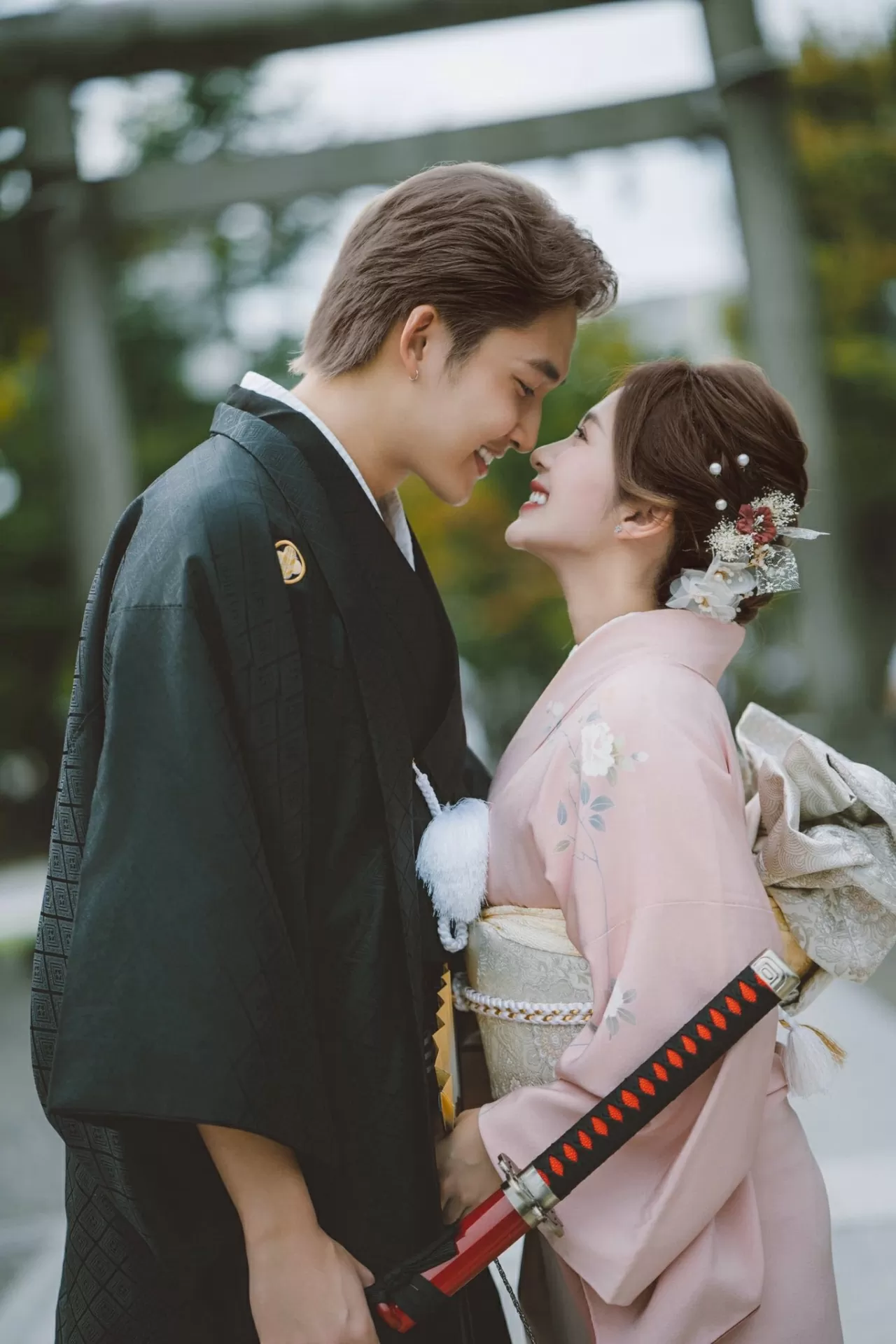 Đình Tú công khai yêu Ngọc Huyền Đình Tú công khai yêu Ngọc Huyền