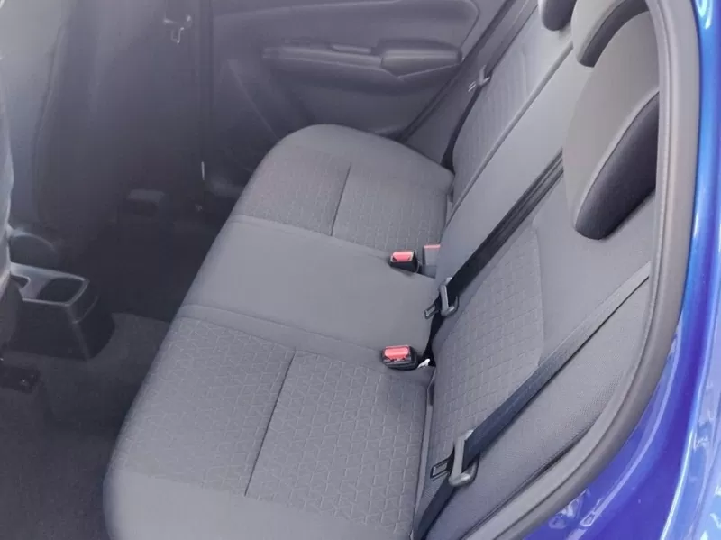 Suzuki Swift 2025 sở hữu ghế bọc nỉ có sưởi - một trang bị hiếm thấy tại phân khúc hạng B Suzuki Swift 2025 sở hữu ghế bọc nỉ có sưởi - một trang bị hiếm thấy tại phân khúc hạng B