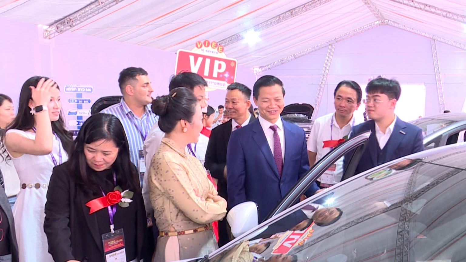 200 doanh nghiệp từ nhiều nước tham dự Triển lãm Công nghiệp điện tử quốc tế Việt Nam ở Bắc Ninh