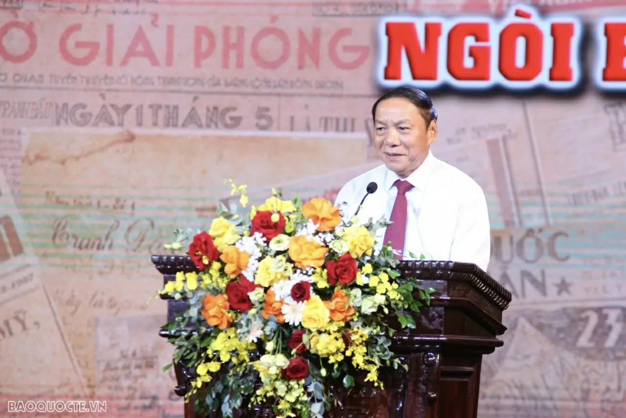 Kỷ niệm 100 năm Báo chí cách mạng Việt Nam: Mãi mãi ngòi bút sắc, tấm lòng son Kỷ niệm 100 năm Báo chí cách mạng Việt Nam: Mãi mãi ngòi bút sắc, tấm lòng son