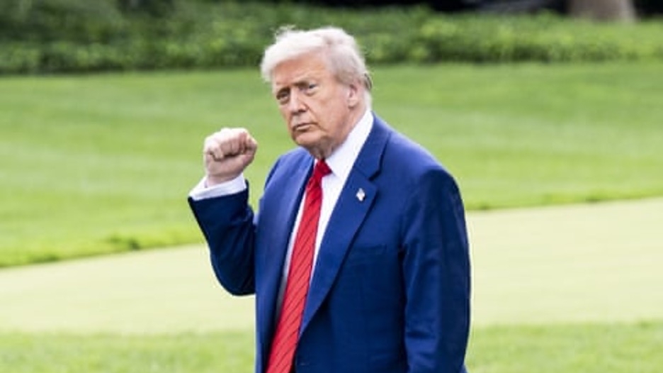 Pakistan ca ngợi Tổng thống Donald Trump 'là người gìn giữ hòa bình', New Delhi phản bác