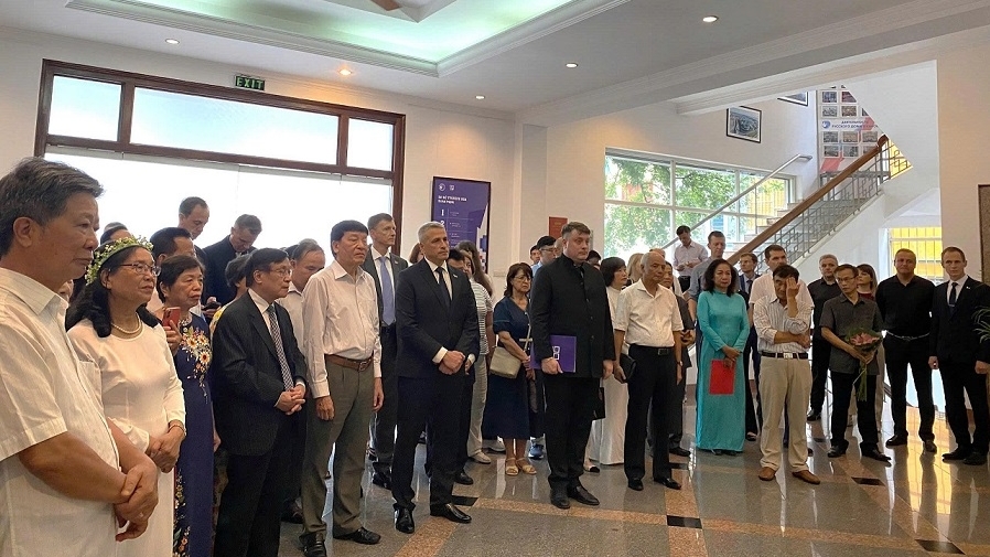 Trung tâm Khoa học và Văn hóa Nga tưởng niệm ngày Đức Quốc xã bất ngờ tấn công Liên Xô