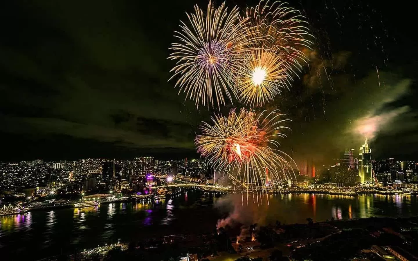 Đề xuất bắn pháo hoa chào mừng thành lập tỉnh Bắc Ninh mới. (Nguồn: VGP) Đề xuất bắn pháo hoa chào mừng thành lập tỉnh Bắc Ninh mới. (Nguồn: VGP)