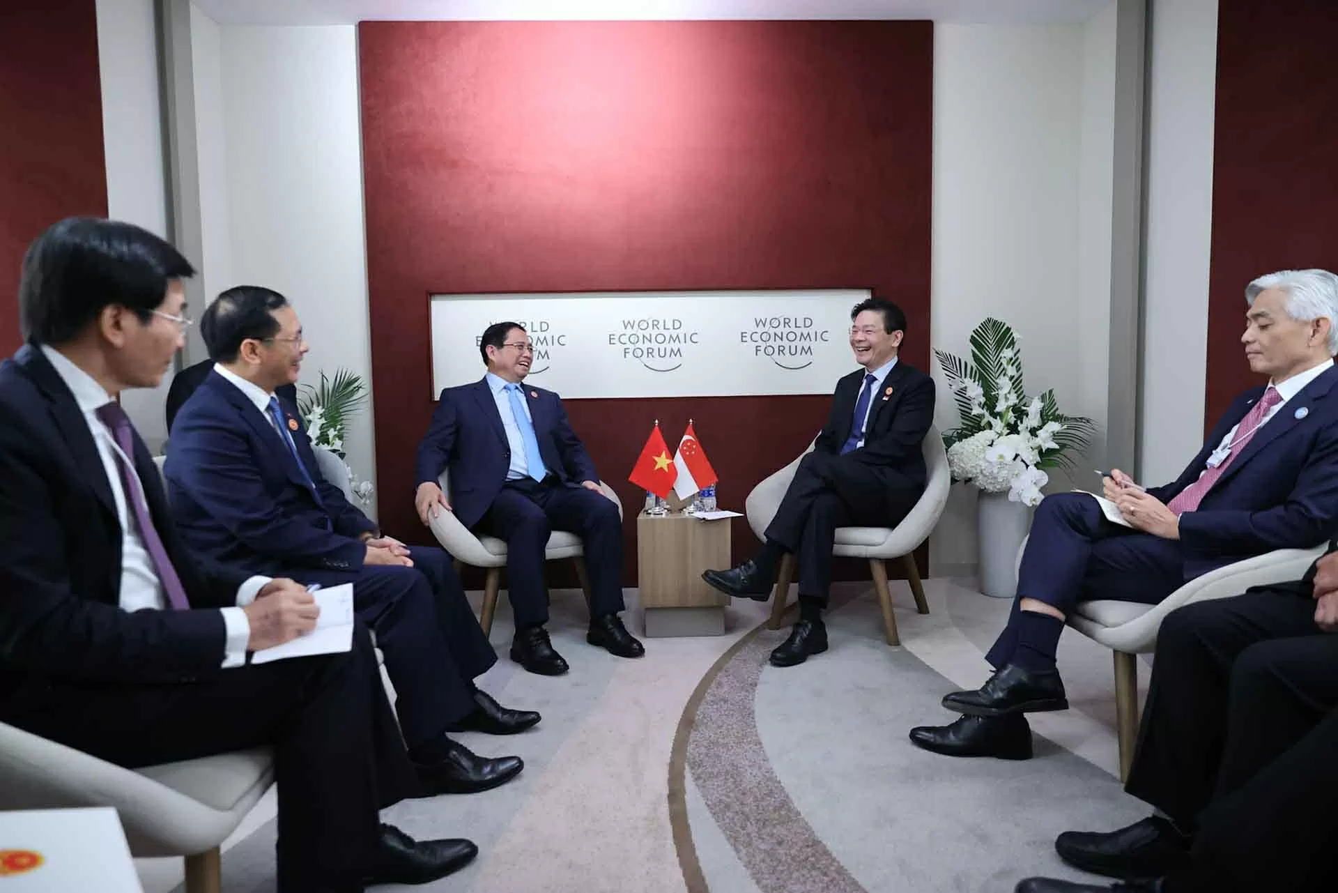 Khẩn trương xây dựng Chương trình hành động triển khai quan hệ Đối tác chiến lược toàn diện Việt Nam-Singapore Khẩn trương xây dựng Chương trình hành động triển khai quan hệ Đối tác chiến lược toàn diện Việt Nam-Singapore