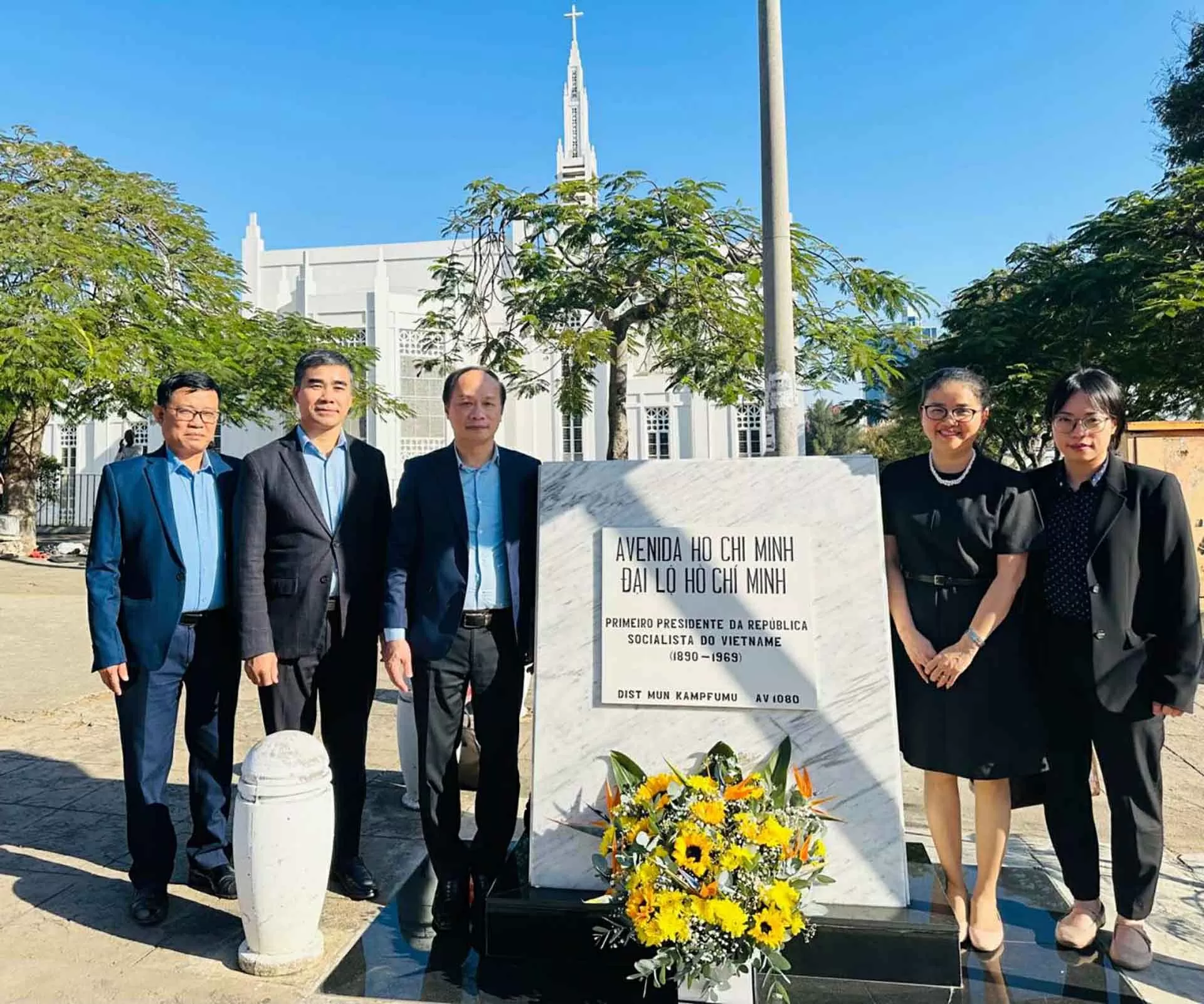 Đưa quan hệ hữu nghị truyền thống và hợp tác nhiều mặt giữa Việt Nam-Mozambique đi vào chiều sâu, hiệu quả, thực chất Đưa quan hệ hữu nghị truyền thống và hợp tác nhiều mặt giữa Việt Nam-Mozambique đi vào chiều sâu, hiệu quả, thực chất