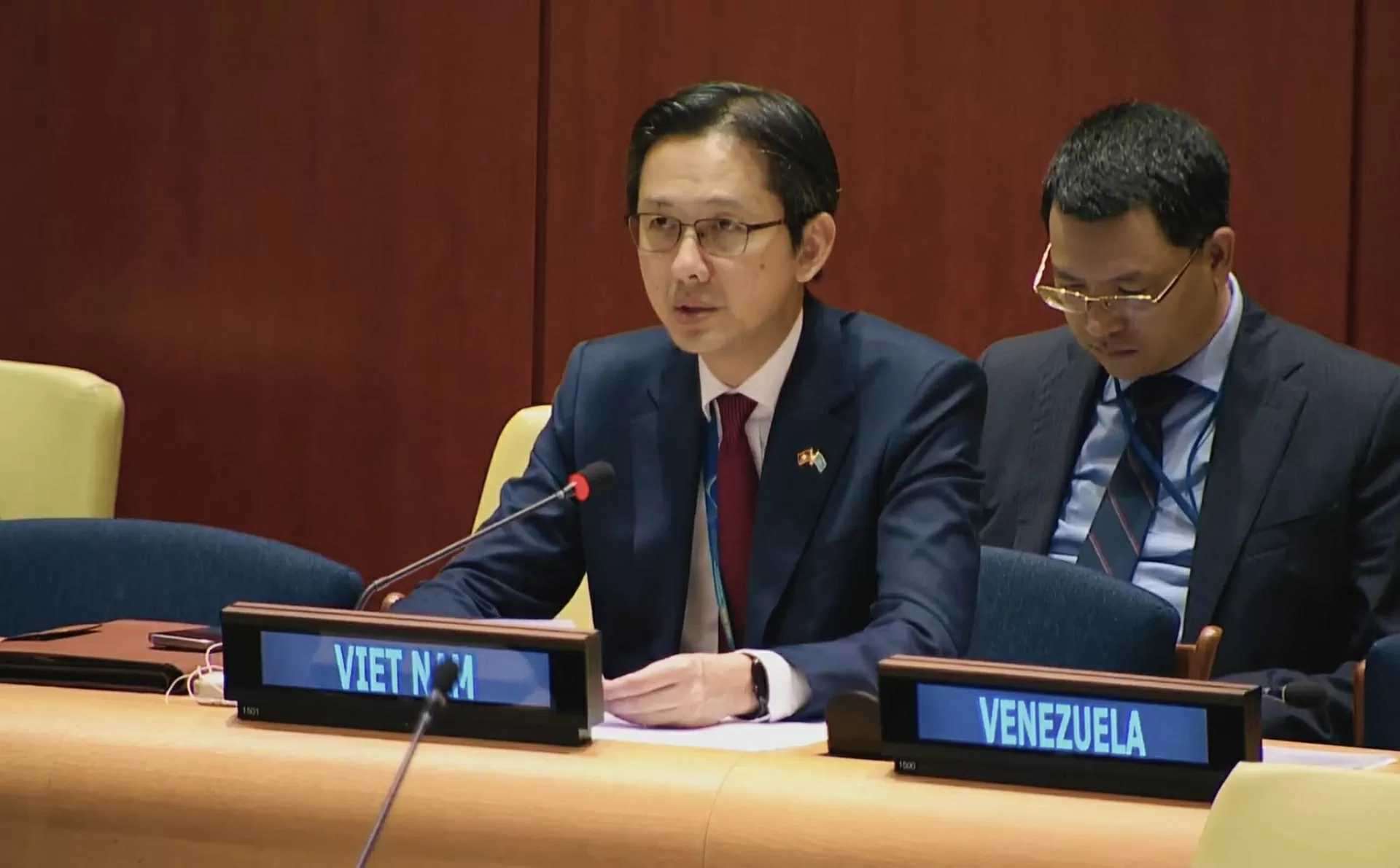 Việt Nam cam kết chung tay bảo vệ trẻ em trong xung đột vũ trang, đóng góp nhiều hơn cho hoạt động gìn giữ hoà bình tại châu Phi Việt Nam cam kết chung tay bảo vệ trẻ em trong xung đột vũ trang, đóng góp nhiều hơn cho hoạt động gìn giữ hoà bình tại châu Phi