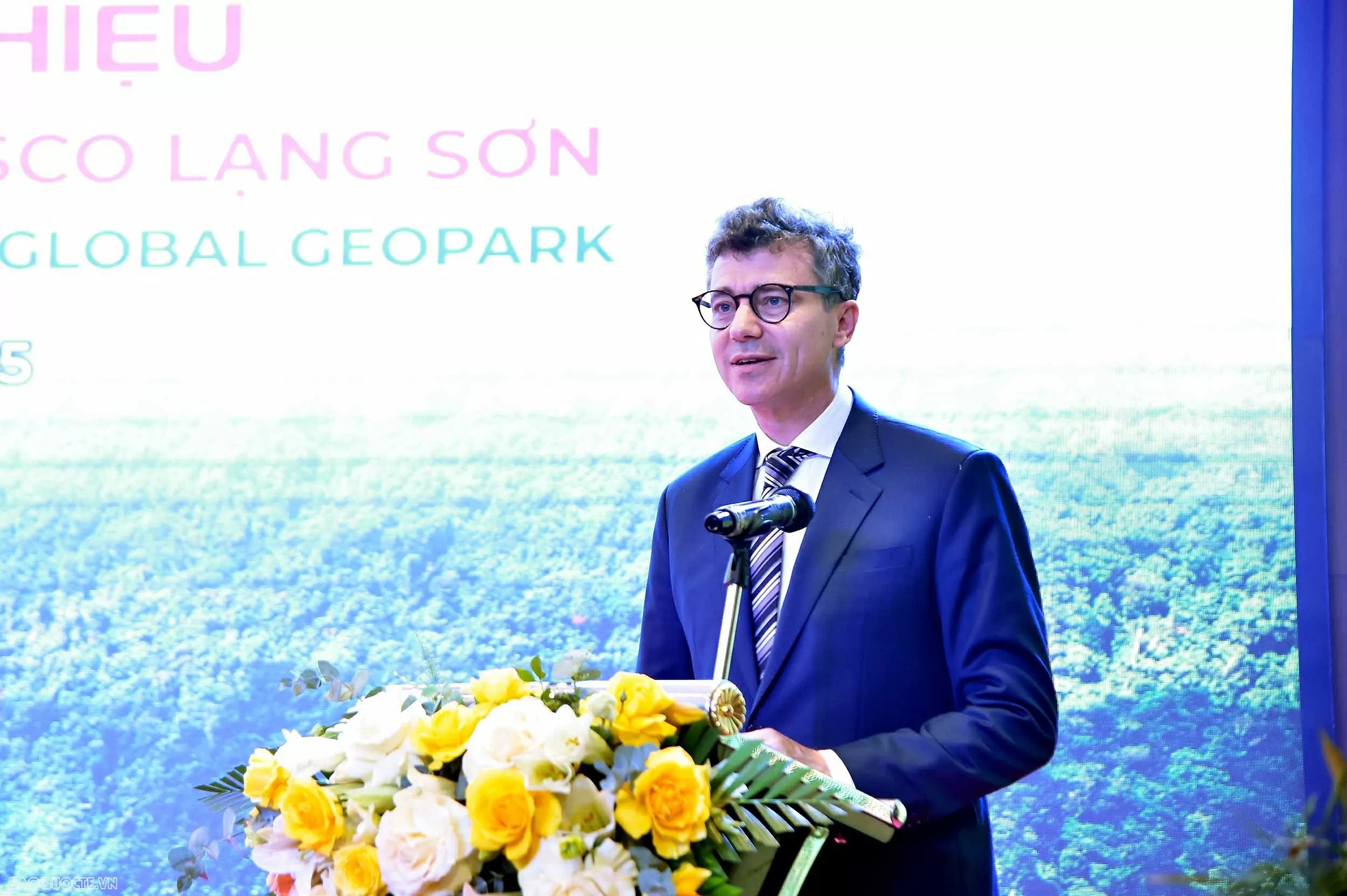 Lạng Sơn đón nhận Danh hiệu Công viên địa chất toàn cầu UNESCO