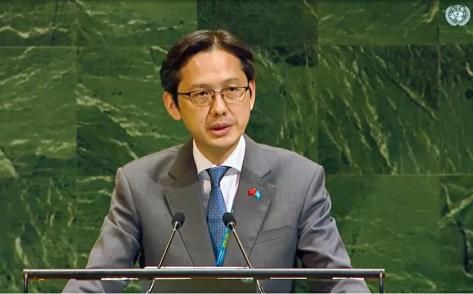 Đại sứ Việt Nam tại Liên hợp quốc Đỗ Hùng Việt phát biểu tại Phiên họp của Đại hội đồng Liên hợp quốc. Đại sứ Việt Nam tại Liên hợp quốc Đỗ Hùng Việt phát biểu tại Phiên họp của Đại hội đồng Liên hợp quốc.