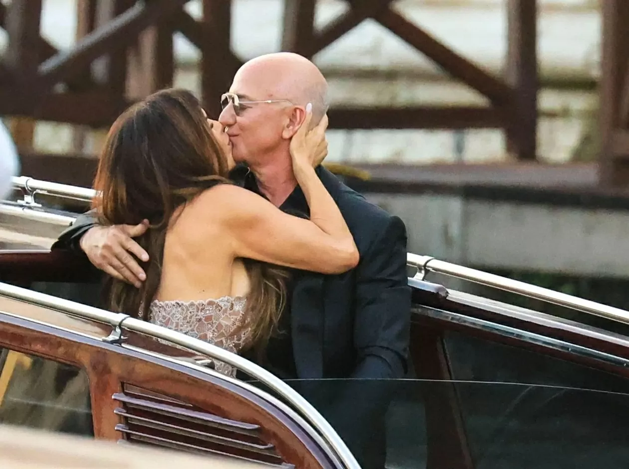 Lauren Sanchez Lauren Sanchez