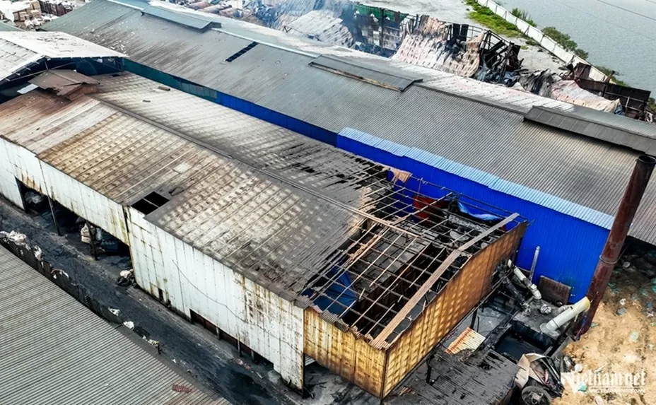 Hưng Yên: Đám cháy lớn tại xưởng tái chế phế liệu được dập tắt hoàn toàn Hưng Yên: Đám cháy lớn tại xưởng tái chế phế liệu được dập tắt hoàn toàn