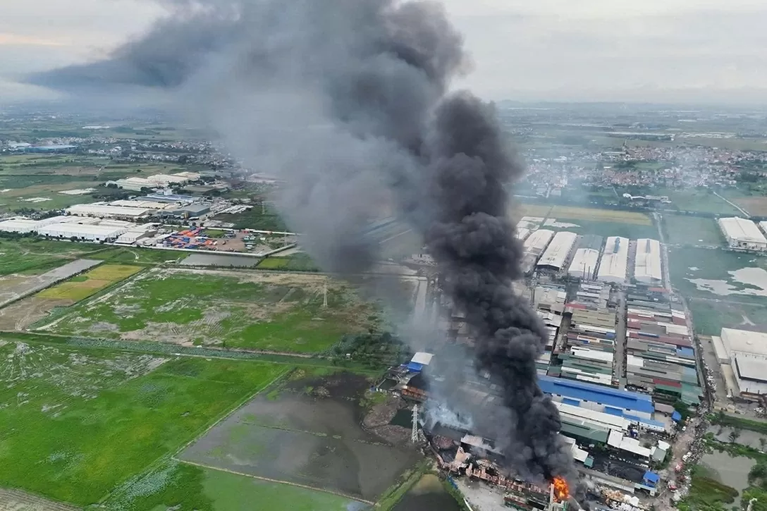 Hưng Yên: Đám cháy nghiêm trọng tại xưởng tái chế phế liệu được dập tắt hoàn toàn