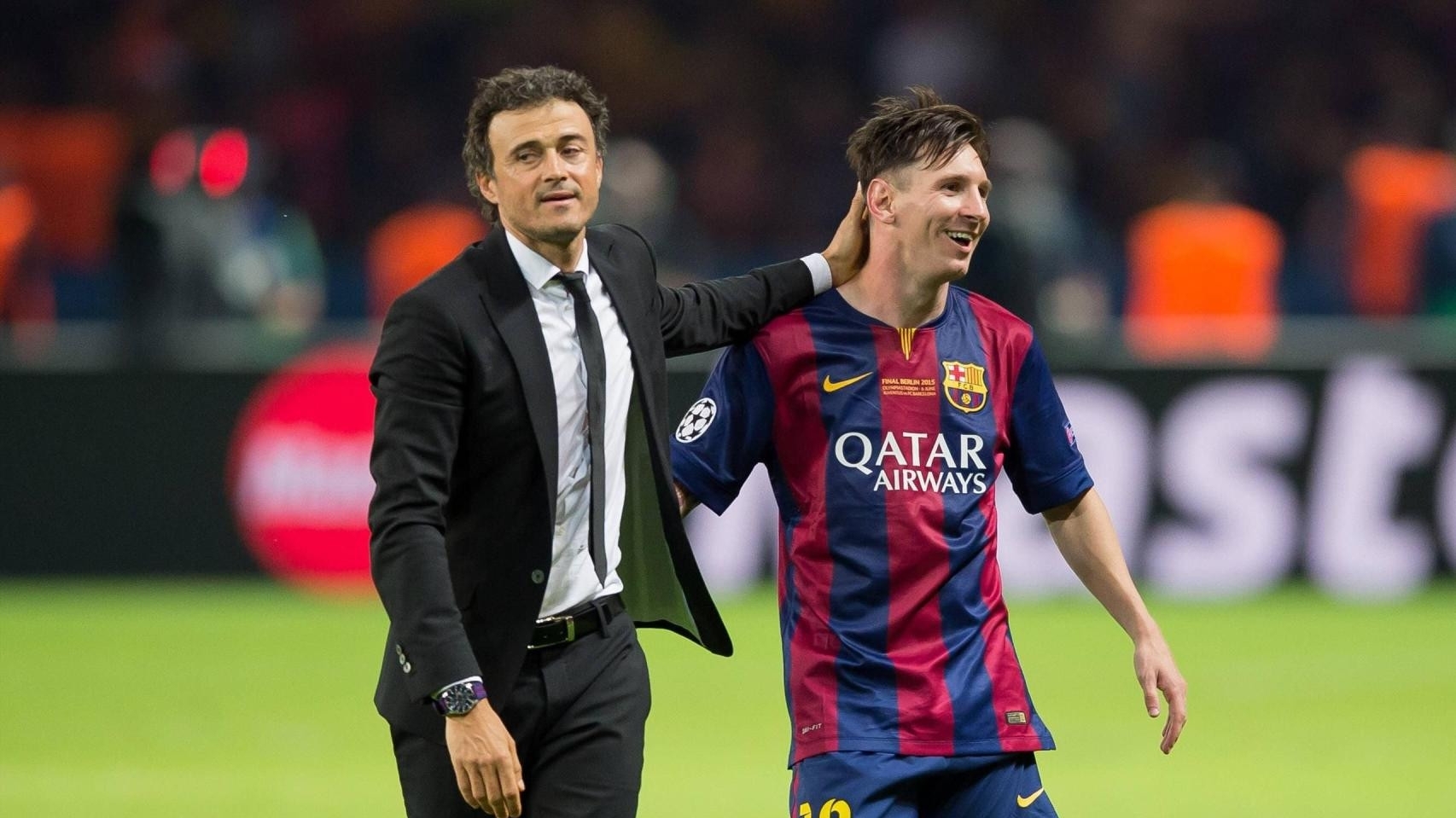 Leo Messi gặp lại Luis Enrique gợi lại vụ lộn xộn 10 năm trước và cú ăn 3 lịch sử