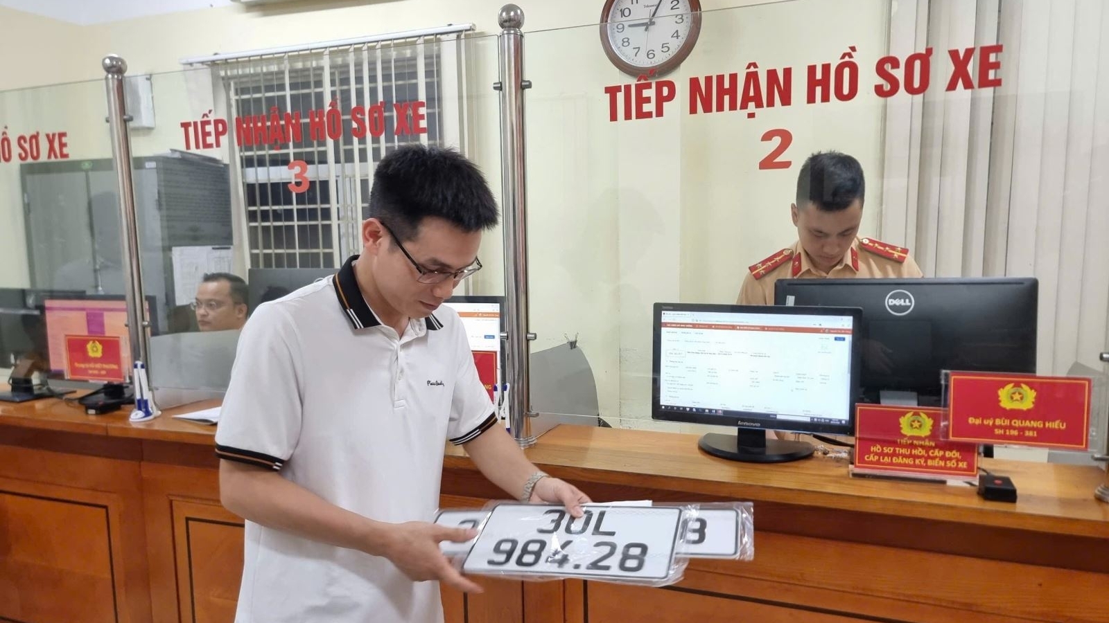 Hướng dẫn đăng ký ô tô và xe máy sau ngày 1/7/2025