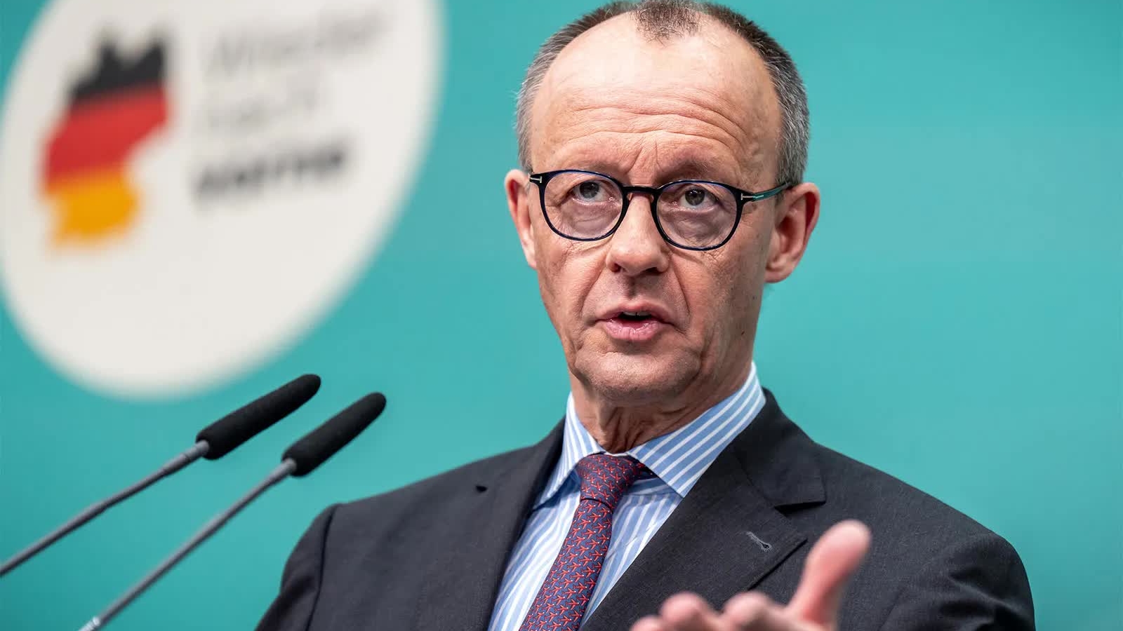 Lo ngại về an ninh, Thủ tướng Đức kêu gọi 'lột xác' quân đội