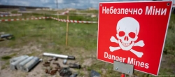 Ukraine hành động quyết liệt với bước đi quan trọng, rút khỏi công ước về mìn sát thương