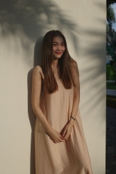 Siêu mẫu Thanh Hằng rạng rỡ trong bộ ảnh mới