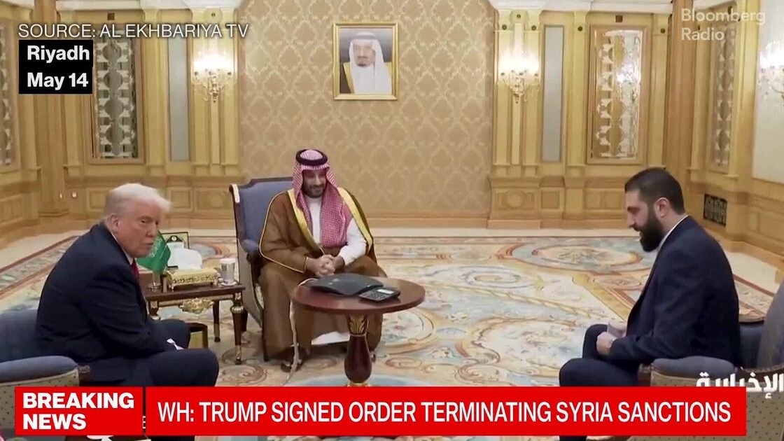 Mỹ hành động, dỡ bỏ hầu hết lệnh trừng phạt Syria, nỗ lực 'đẩy thuyền' hòa bình giữa Damascus và Israel