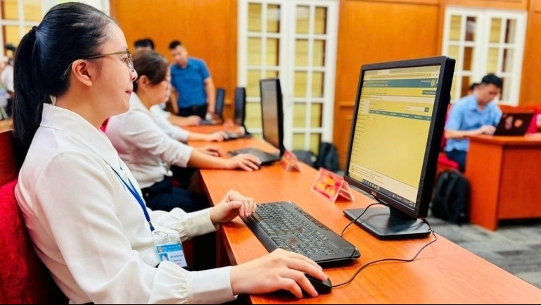 'Sắp xếp lại giang sơn' vì một Việt Nam đổi mới và phát triển bền vững