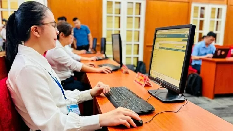 Sắp xếp lại giang sơn Sắp xếp lại giang sơn