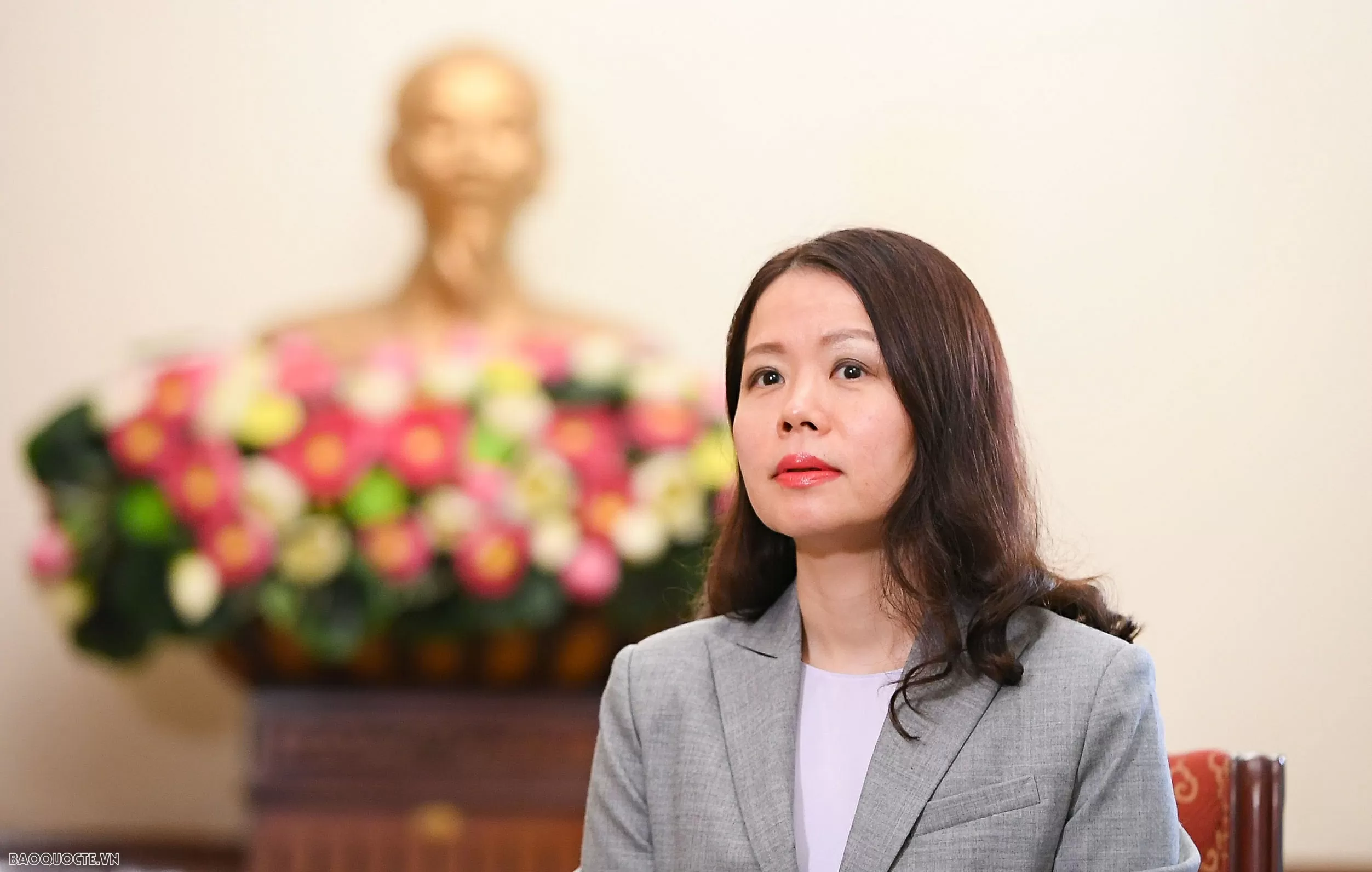 undefined thứu trưởng trả lời phỏng vấn