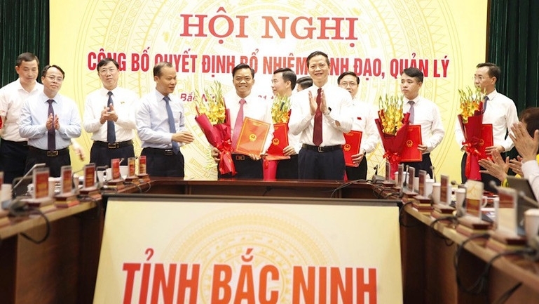 Bắc Ninh công bố quyết định bổ nhiệm lãnh đạo sở, ban, ngành, kiện toàn bộ máy sau sáp nhập