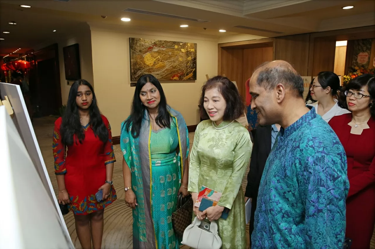 Ẩm thực và văn hóa: Cầu nối vô hình nhưng bền chặt giữa Việt Nam, Singapore và ASEAN Ẩm thực và văn hóa: Cầu nối vô hình nhưng bền chặt giữa Việt Nam, Singapore và ASEAN