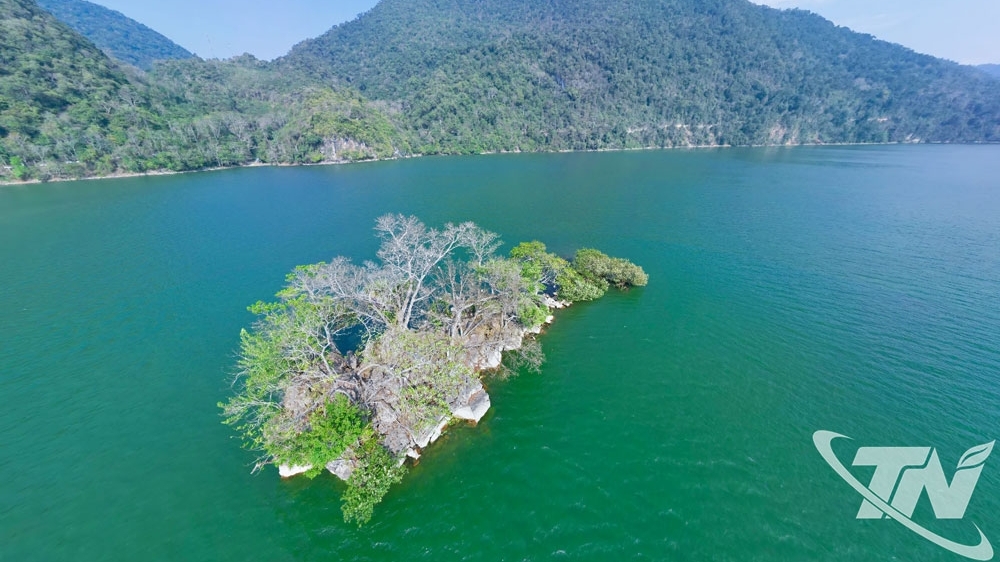 Đưa hồ Ba Bể thành điểm đến du lịch quốc gia và quốc tế