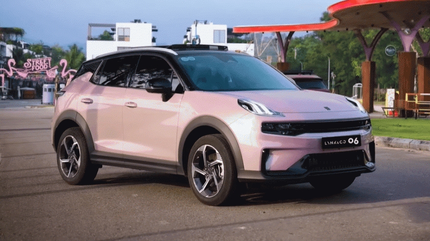 Cận cảnh Lynk & Co 06 Core Plus ra mắt tại Việt Nam, giá ưu đãi 659 triệu đồng