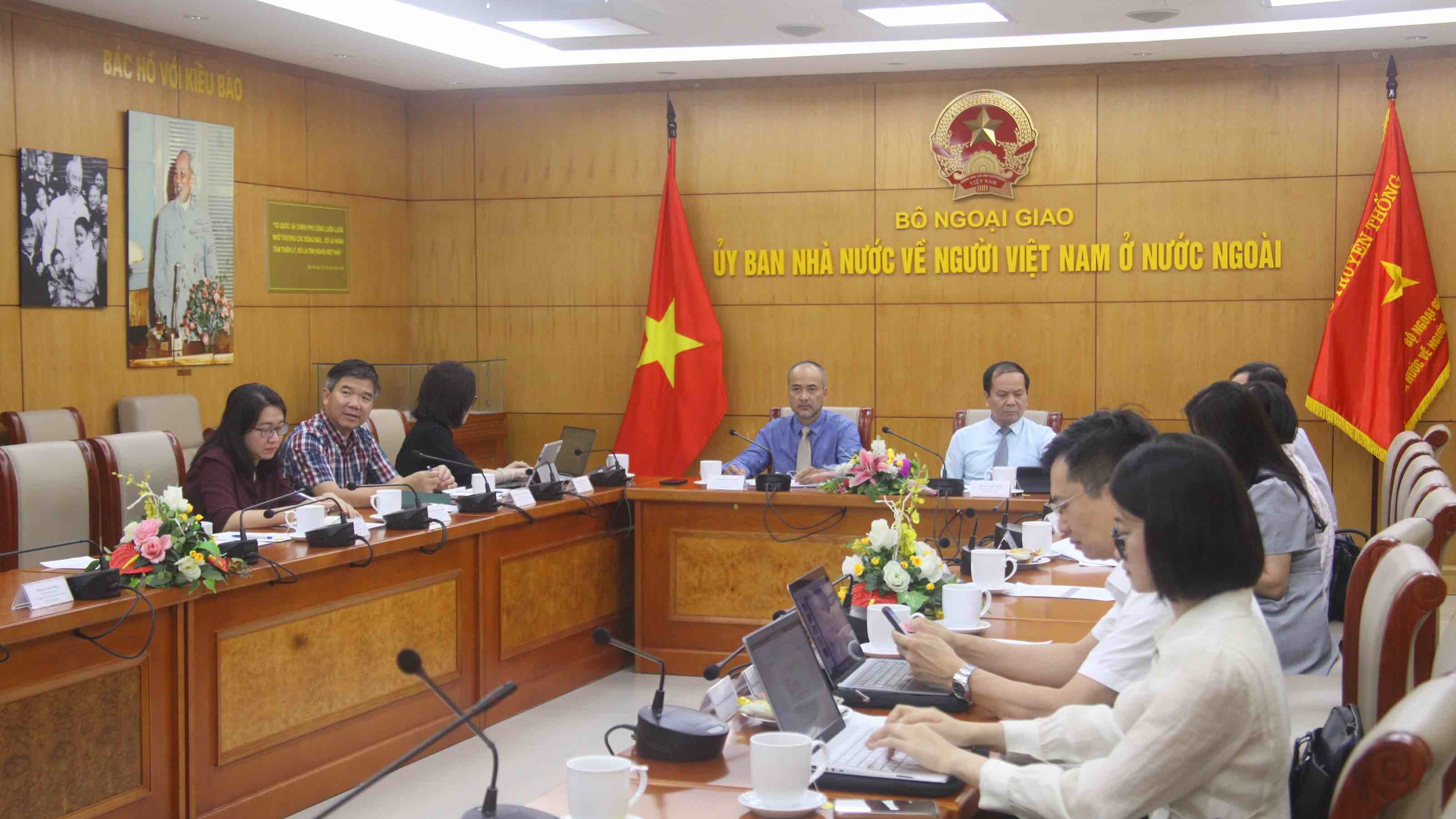 Tăng cường phổ biến, giải đáp pháp luật cho người Việt Nam đang sinh sống, làm việc và học tập tại Hàn Quốc