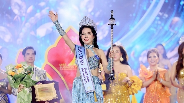 Hoa hậu Doanh nhân Hòa bình 2025 tự hào đăng quang tại quê hương Ninh Bình