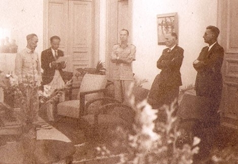 Bác Hồ với ngoại giao: Những quyết sách trong thời điểm sinh tử của dân tộc (Kỳ I)