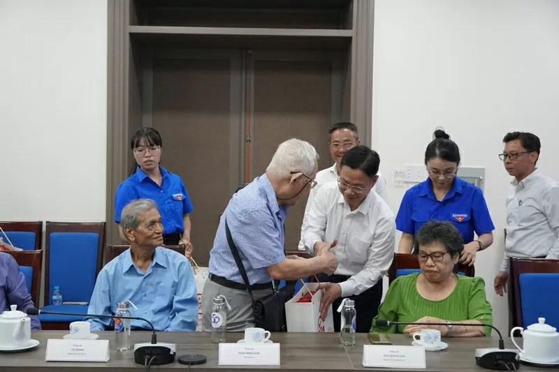 Sở Ngoại vụ TP. Hồ Chí Minh tri ân cán bộ ngoại giao lão thành