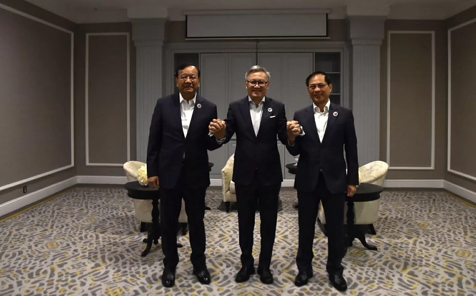 Ba Bộ trưởng VN-Lào-Campuchia Ba Bộ trưởng VN-Lào-Campuchia