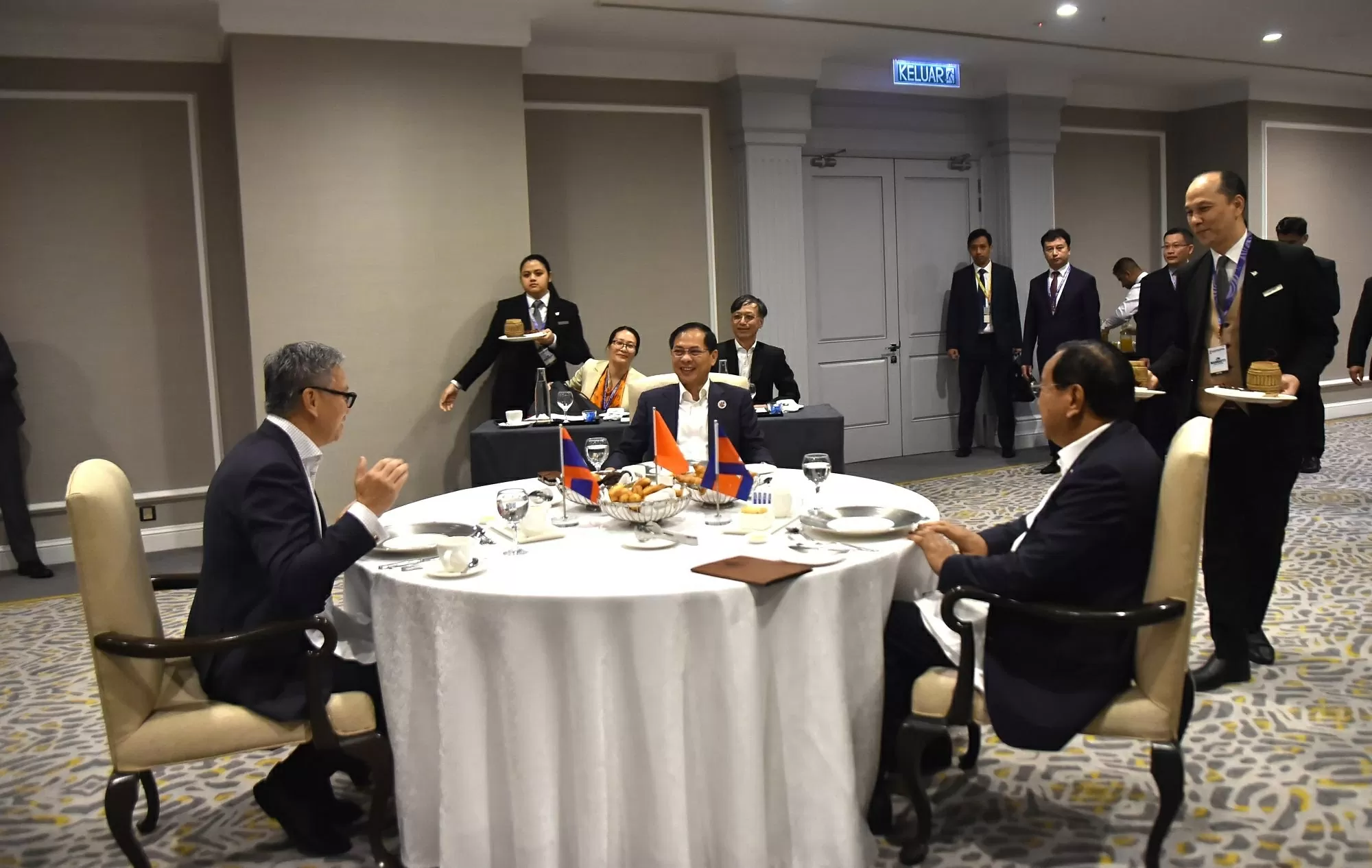 Ba Bộ trưởng VN-Lào-Campuchia Ba Bộ trưởng VN-Lào-Campuchia