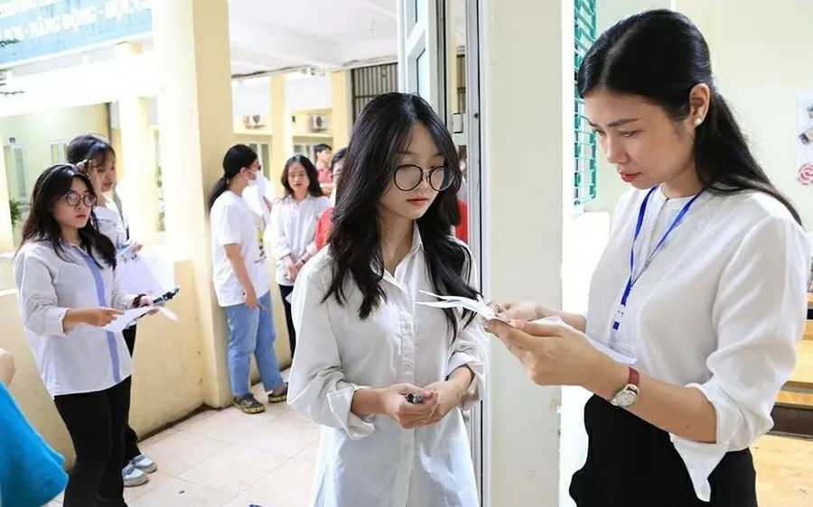 Bộ GD&ĐT công bố điểm sàn khối ngành sư phạm năm 2025