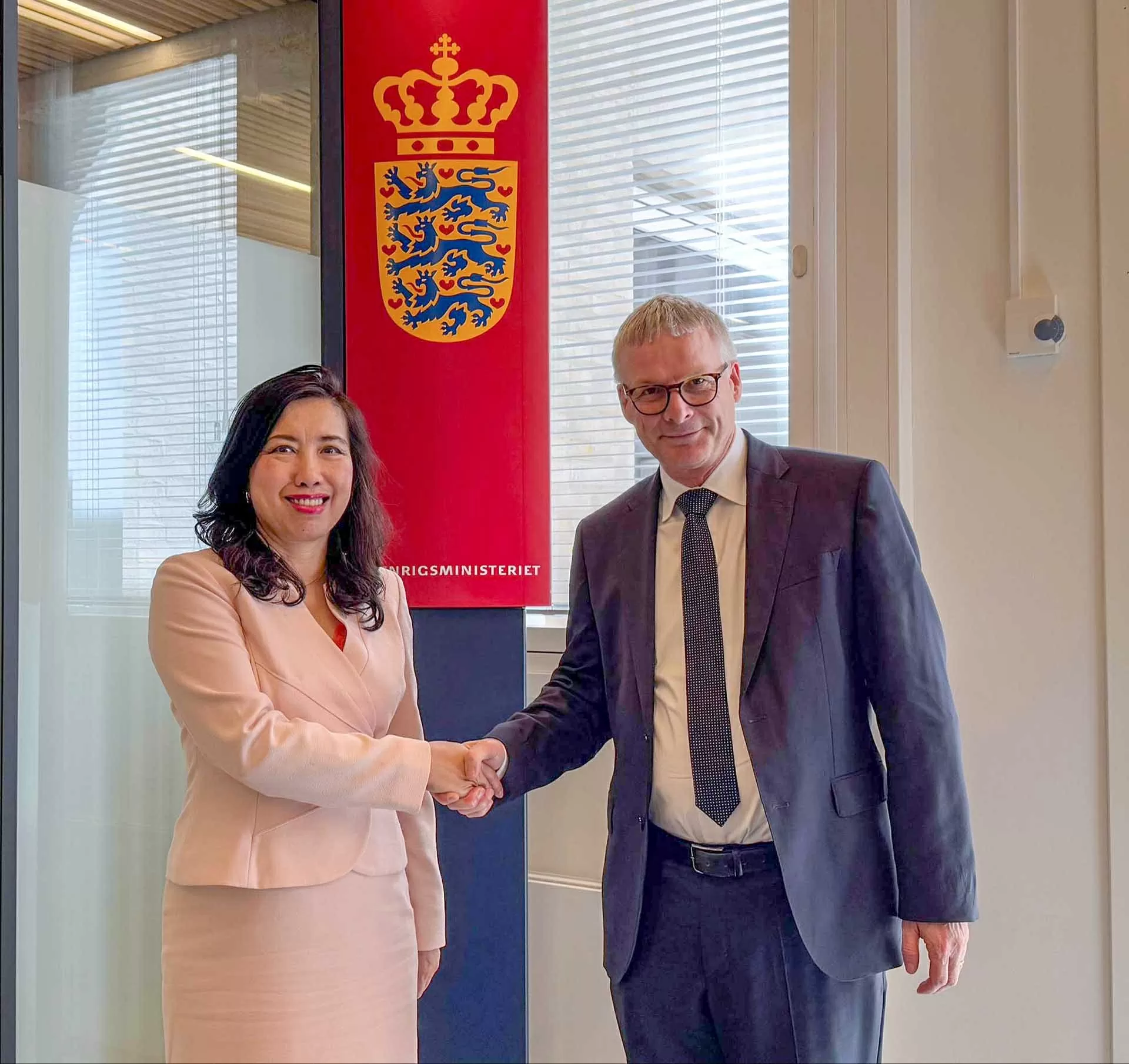 Thứ trưởng Ngoại giao Lê Thị Thu Hằng đồng chủ trì Tham vấn chính trị Việt Nam-Đan Mạch lần thứ 3 Thứ trưởng Ngoại giao Lê Thị Thu Hằng đồng chủ trì Tham vấn chính trị Việt Nam-Đan Mạch lần thứ 3