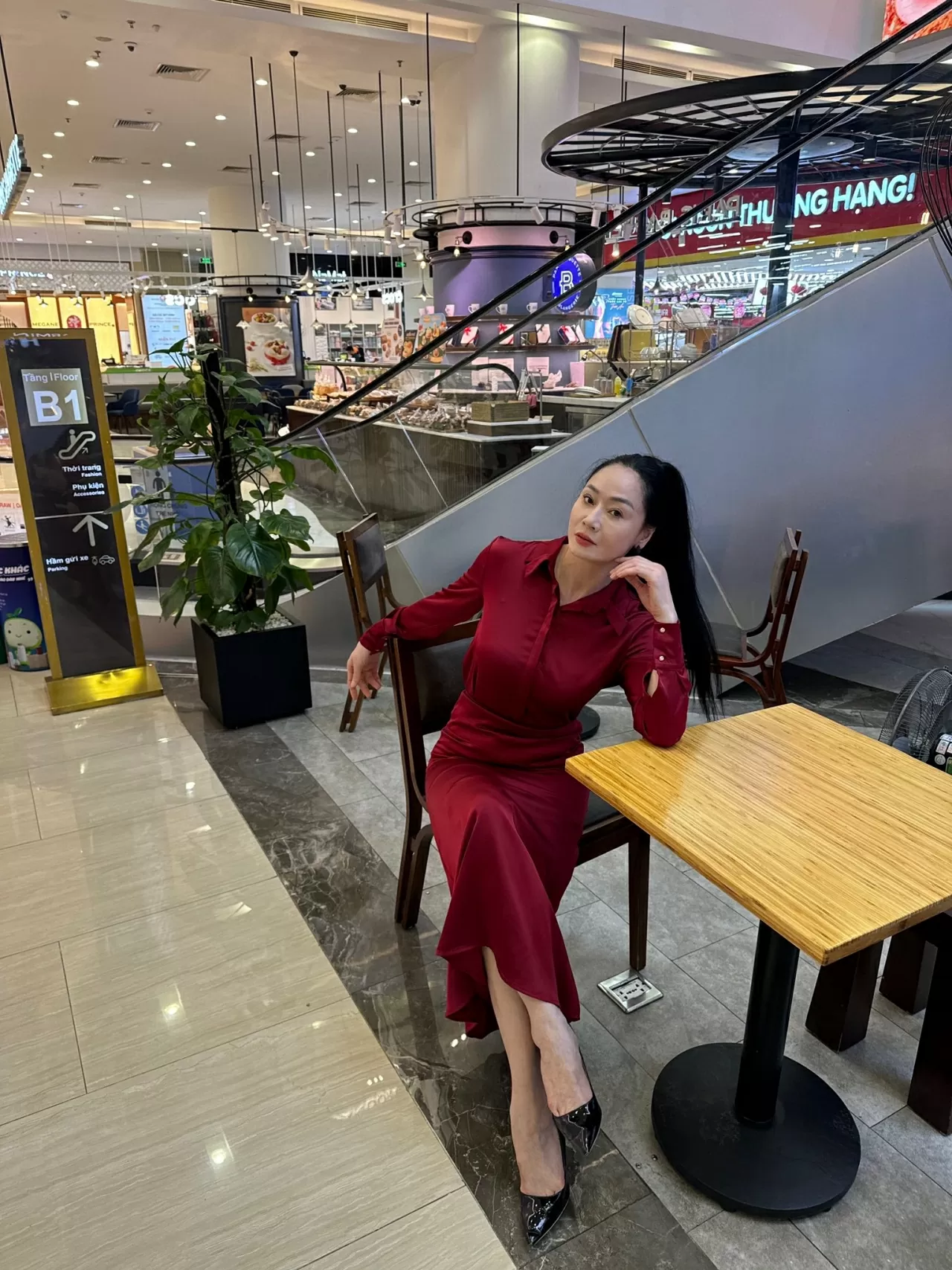 Sắc vóc trẻ trung của nghệ sĩ Quách Thu Phương Sắc vóc trẻ trung của nghệ sĩ Quách Thu Phương