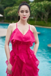 Sắc vóc trẻ trung khó tin của nghệ sĩ Quách Thu Phương