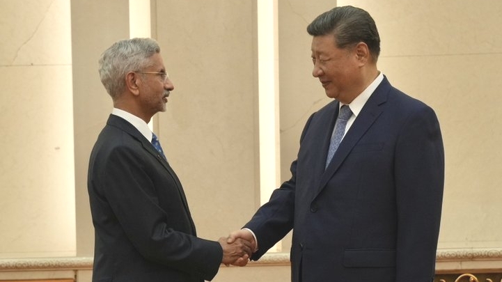 Ngoại trưởng Ấn Độ thăm Trung Quốc, mang theo thông điệp phát triển quan hệ theo hướng tích cực