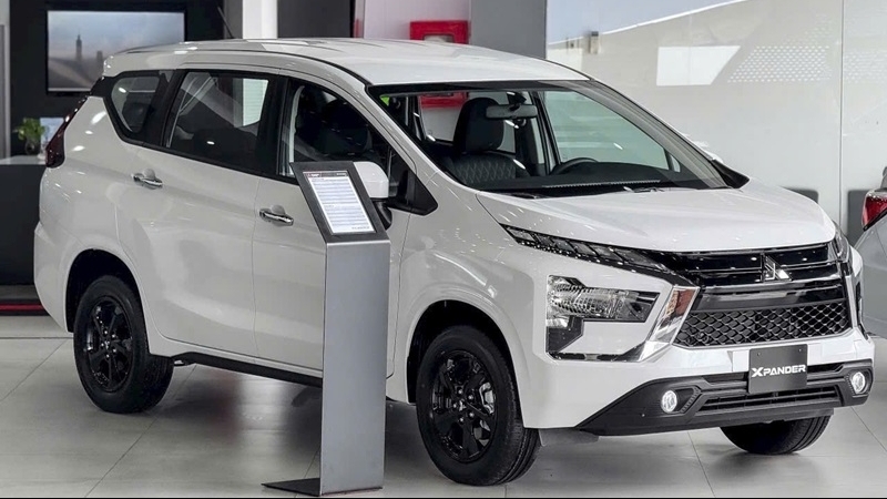 Top 10 xe ô tô động cơ đốt trong bán chạy nhất tháng 6/2025: Mitsubishi Xpander bức tốc mạnh mẽ