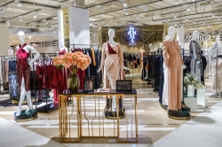 Thời trang Thái Lan tìm lại ánh hào quang: Cần bản sắc rõ, thương hiệu mạnh