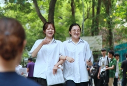 Kỳ thi tốt nghiệp THPT 2025: Hà Nội dẫn đầu cả nước về số bài thi đạt điểm 10